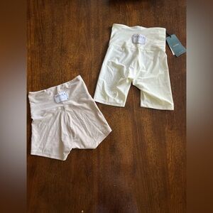 Manaola Cream and Tan Biker Shorts XS Set